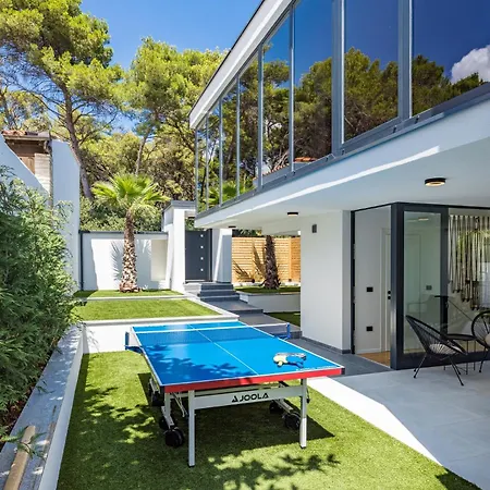 Osea 40 M2 Pool, Sauna, 4 En-suite Bedrooms