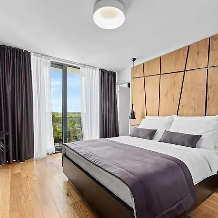 Osea 40 M2 Pool, Sauna, 4 En-suite Bedrooms Villa *