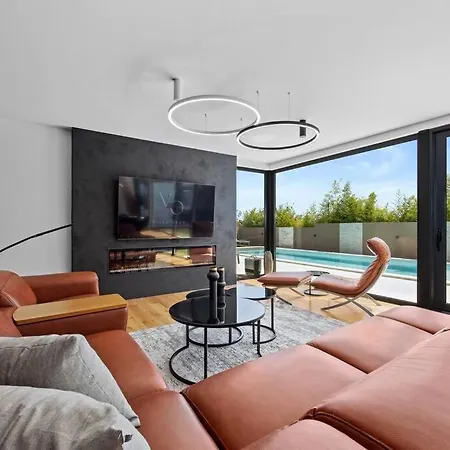 Osea 40 M2 Pool, Sauna, 4 En-suite Bedrooms ヴィラ *